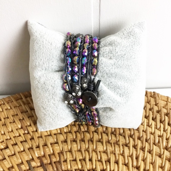 Iridescent Skull Wrap Around Bracelet Black - Picture 5 of 6